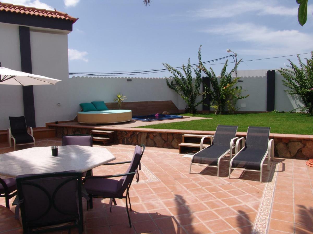 Villa Beatriz Salobre  Buitenkant foto